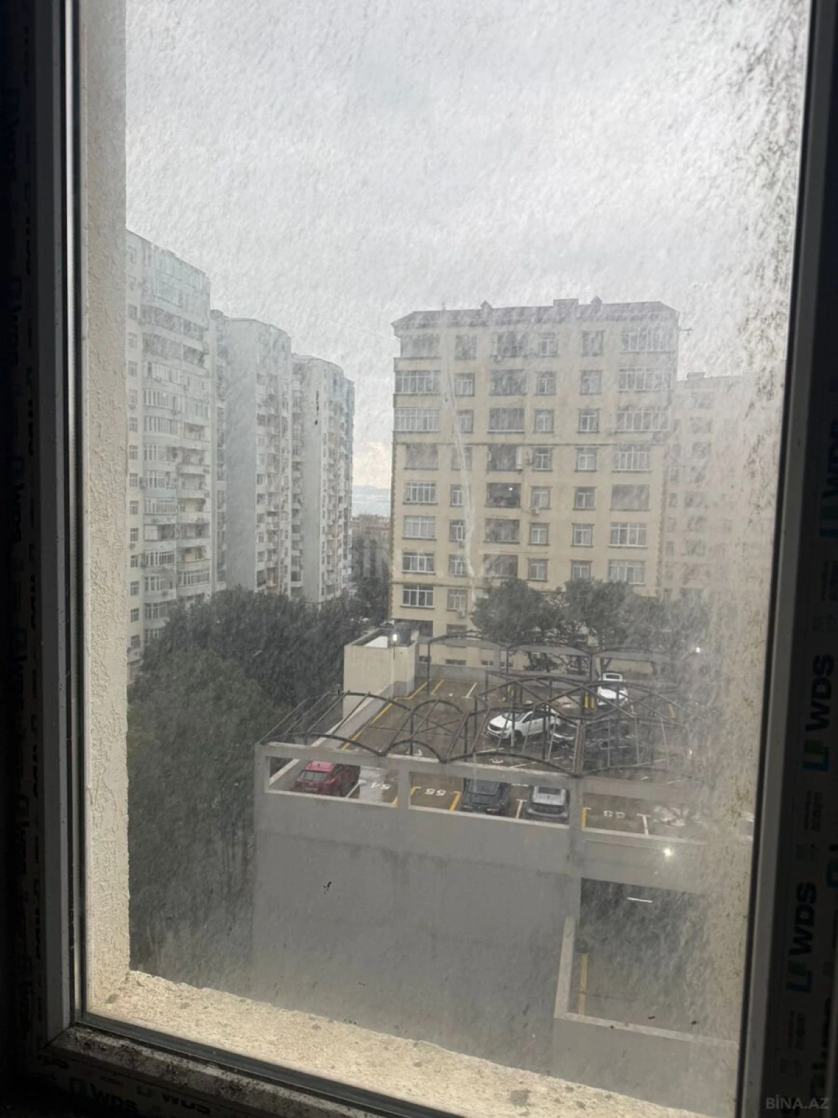 Satılır 2 otaqlı mənzil 66 m²