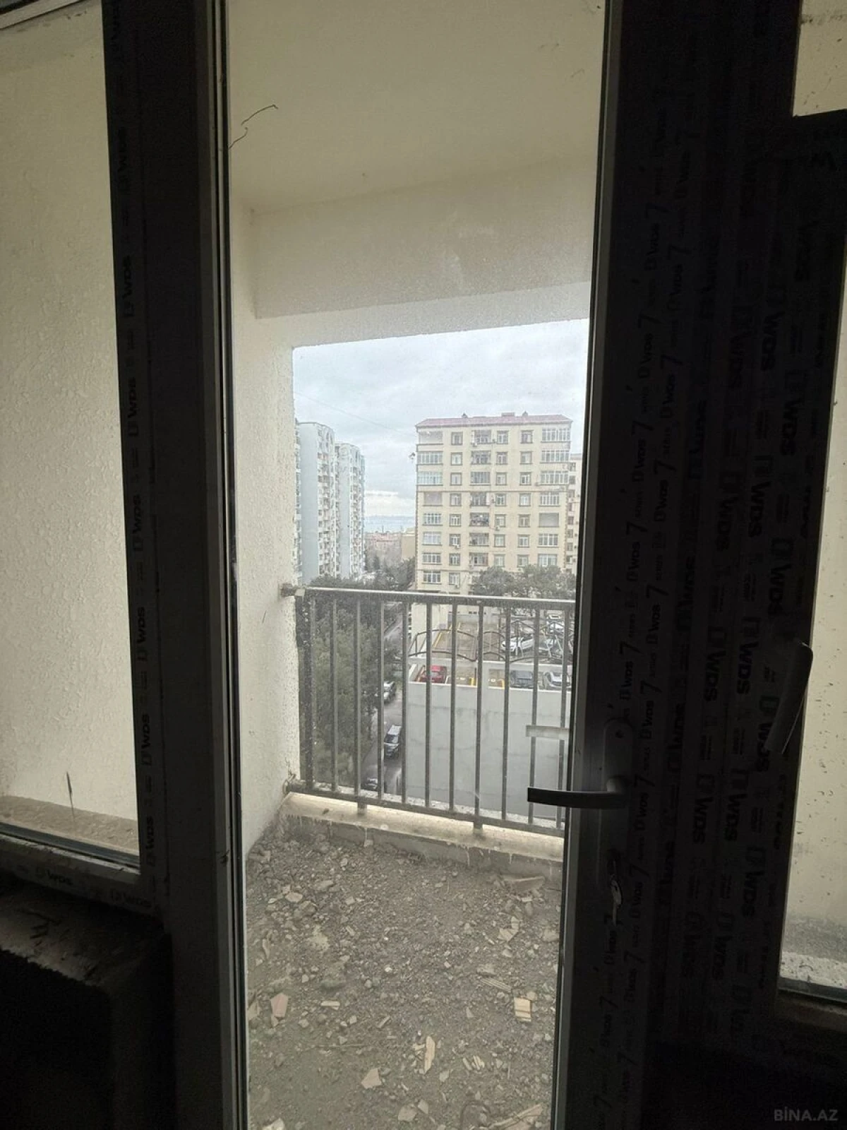 Satılır 2 otaqlı mənzil 66 m²