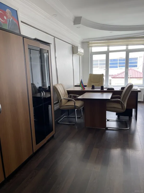 Kirayə verilir 1 otaqlı ofis 24 m²
