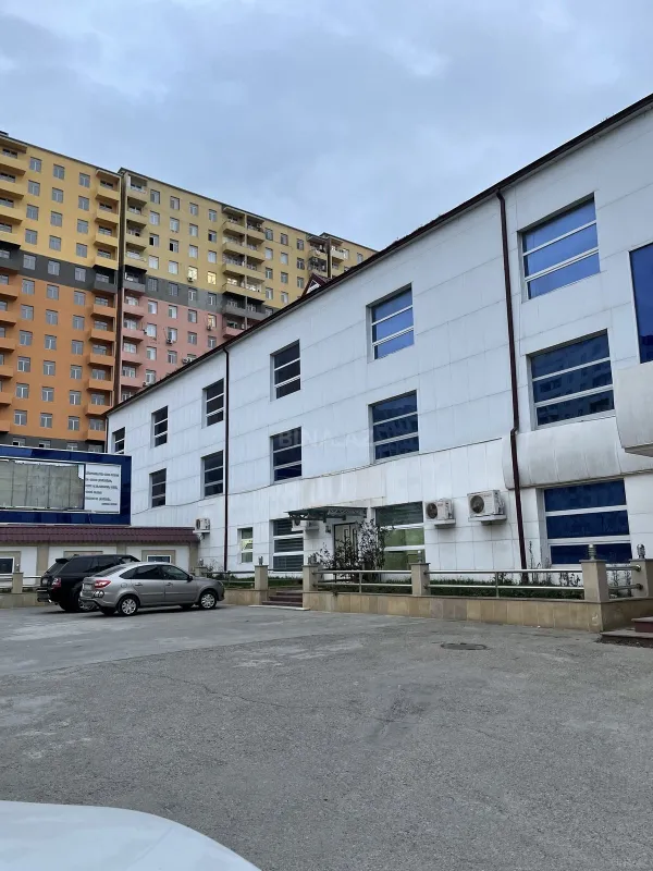 Kirayə verilir 1 otaqlı ofis 24 m²