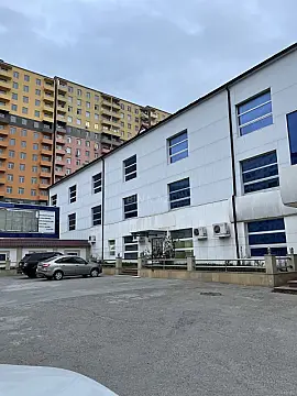 Kirayə verilir 1 otaqlı ofis 24 m²