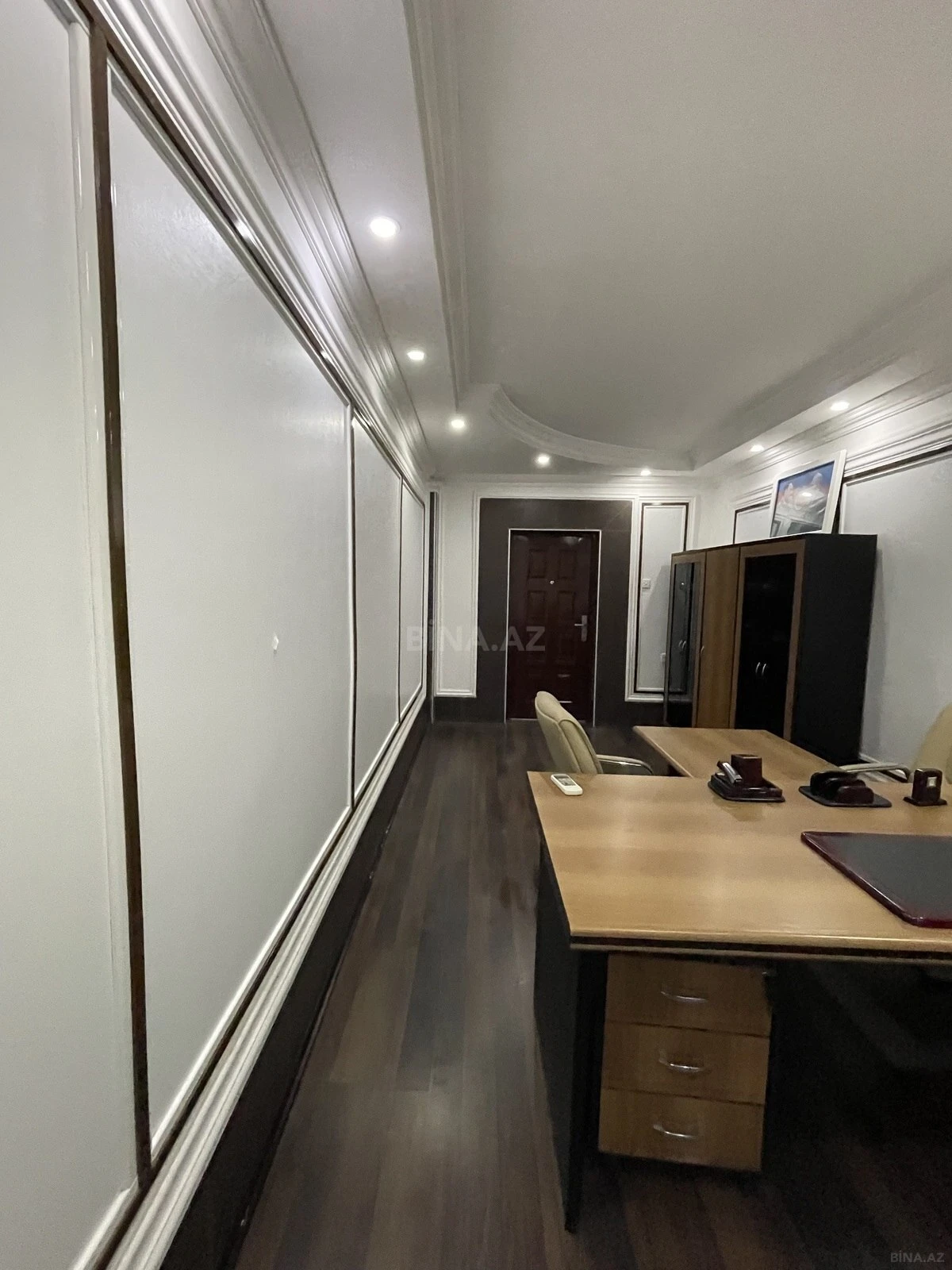 Kirayə verilir 1 otaqlı ofis 24 m²