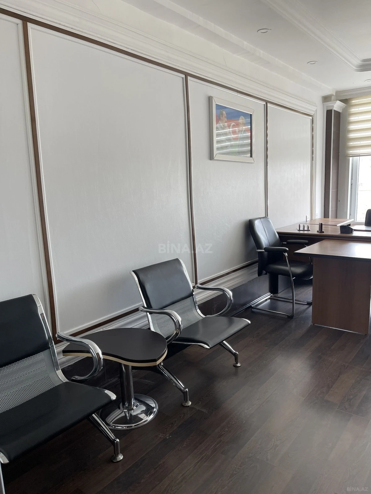 Kirayə verilir 1 otaqlı ofis 24 m²