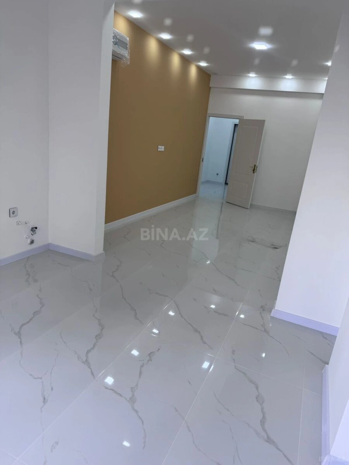 Kirayə verilir 3 otaqlı ofis 115 m²