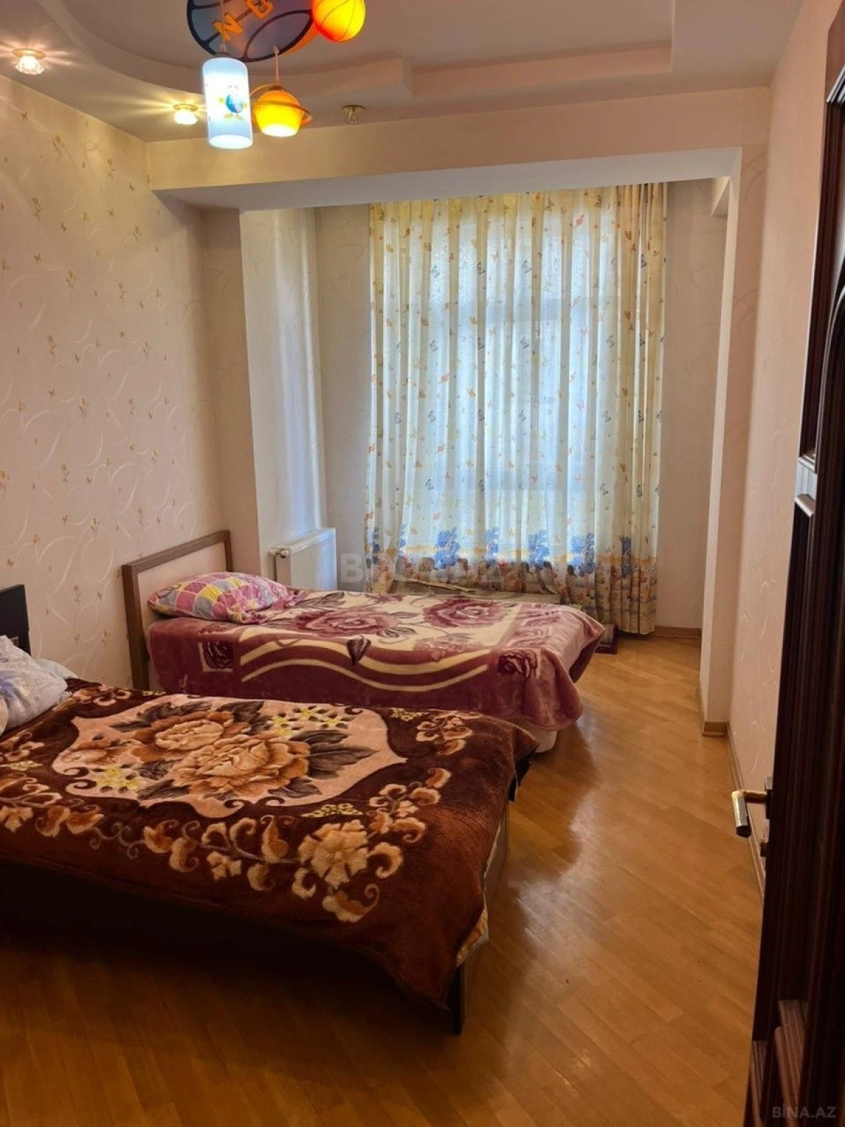 Kirayə verilir 3 otaqlı mənzil 120 m²