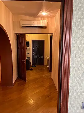 Kirayə verilir 3 otaqlı mənzil 120 m²