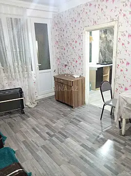Kirayə verilir 2 otaqlı mənzil 42 m²
