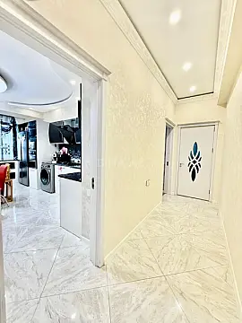 Satılır 4 otaqlı mənzil 160 m² — Bakı, İnşaatçılar 4 otaq 160.00 m²