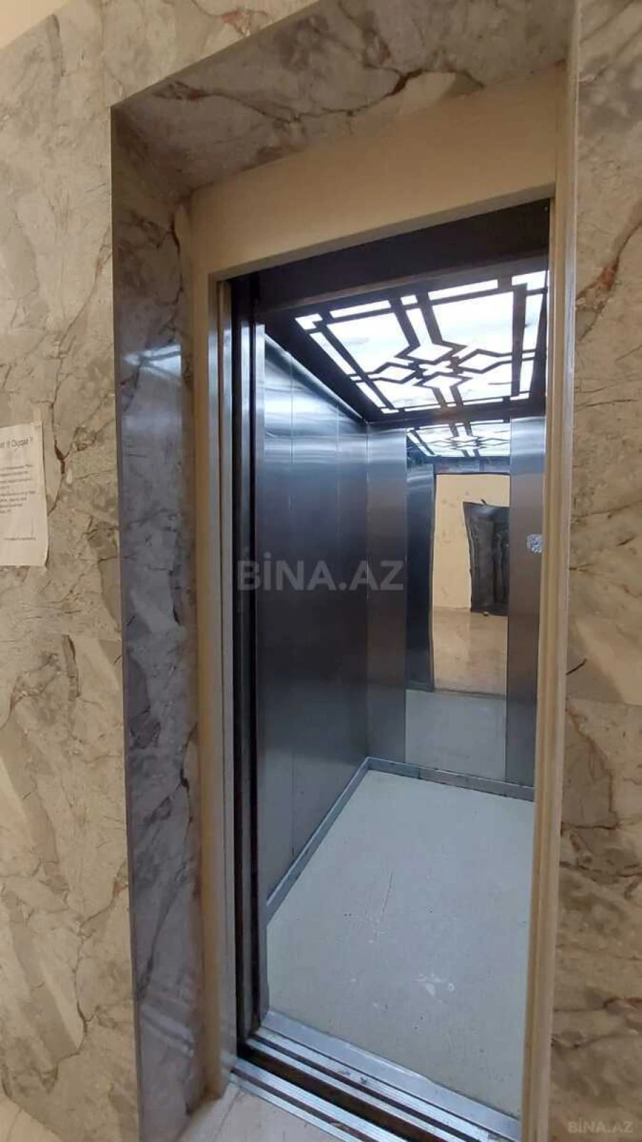 Satılır 3 otaqlı mənzil 90 m²