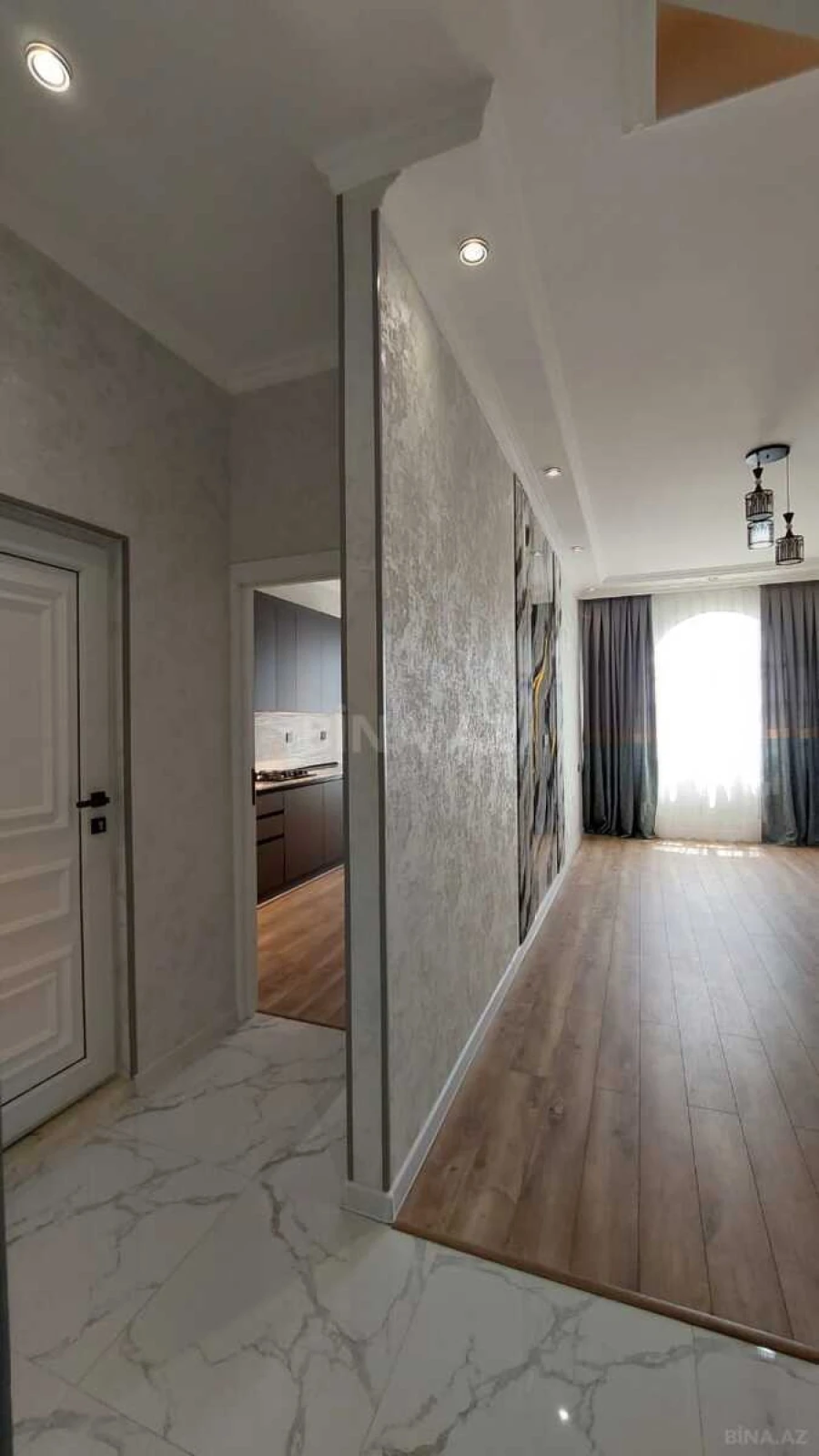 Satılır 3 otaqlı mənzil 90 m²