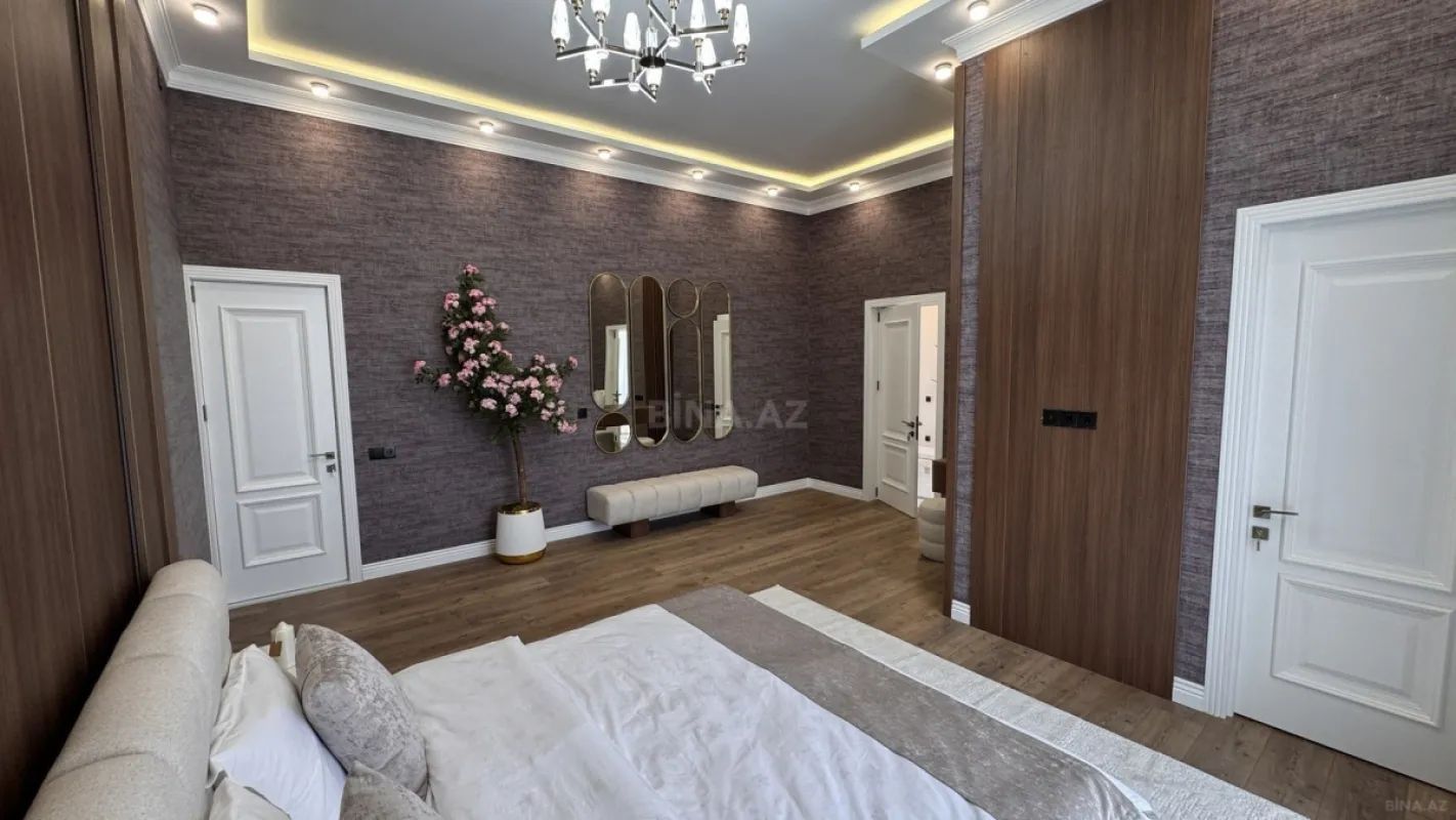 Satılır 5 otaqlı həyət evi 330 m²