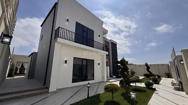 Satılır 5 otaqlı həyət evi 330 m²