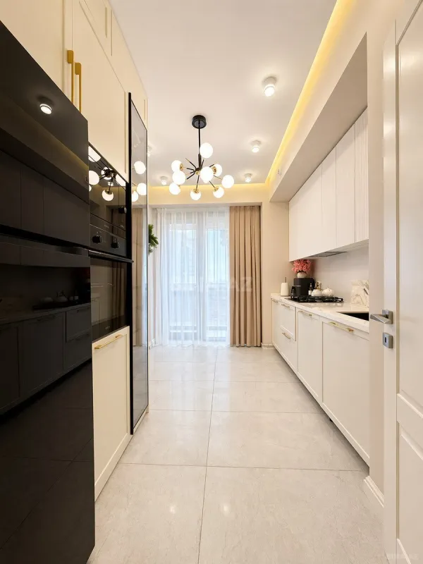 Satılır 3 otaqlı mənzil 86 m²
