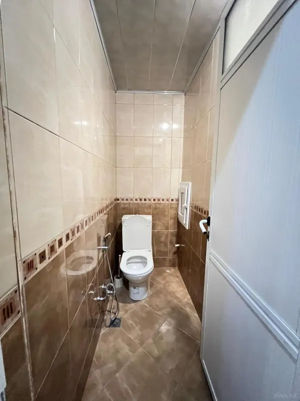 Satılır 2 otaqlı mənzil 68 m²