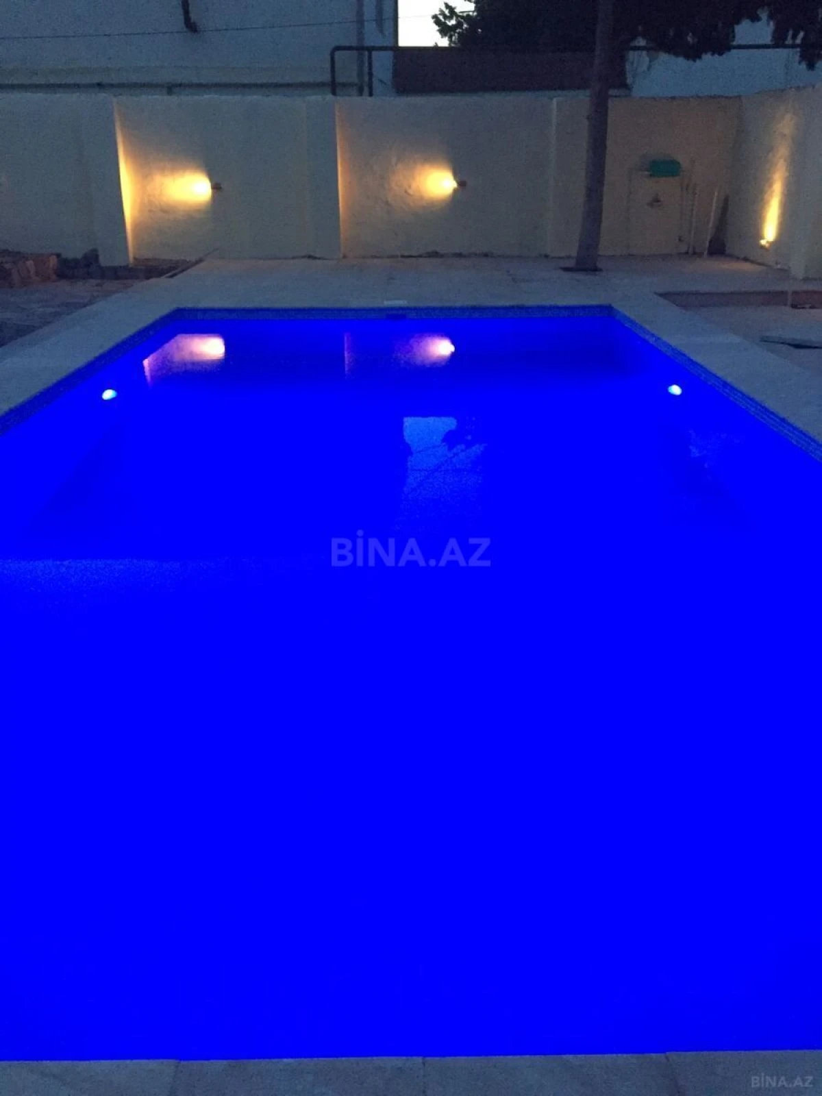 Kirayə verilir 5 otaqlı həyət evi 224 m²