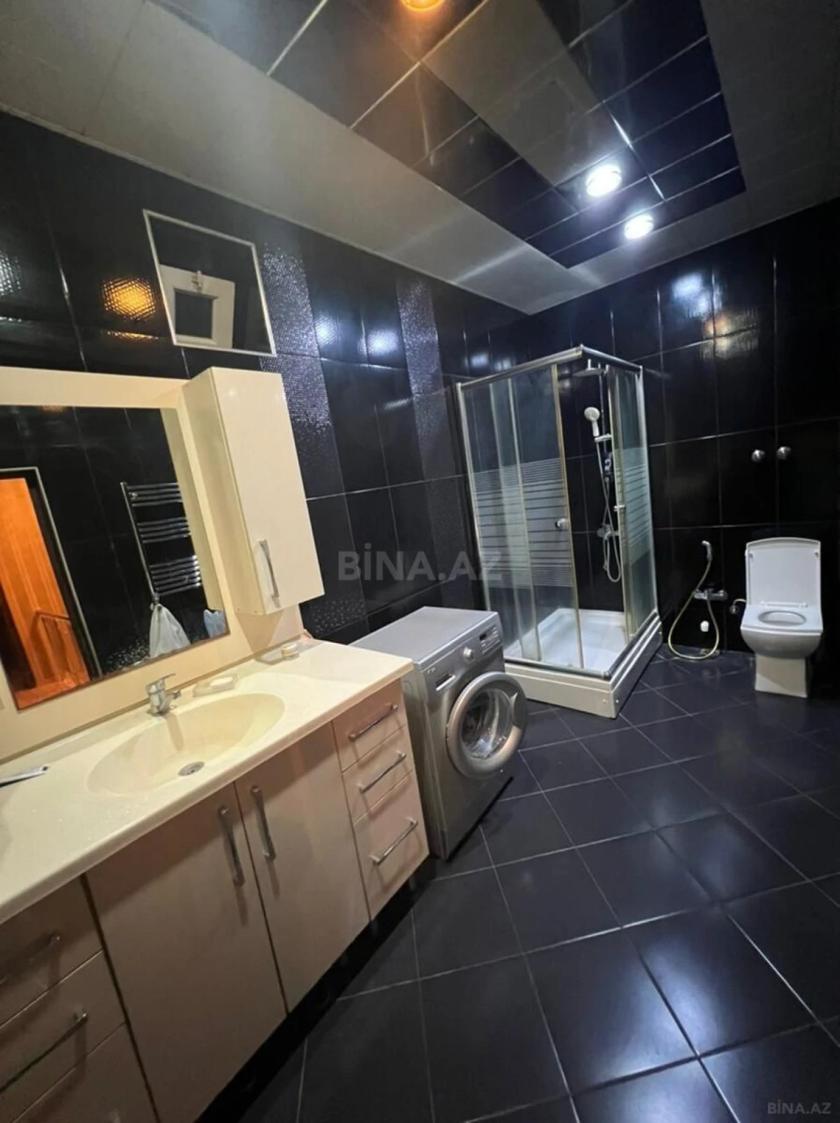 Kirayə verilir 5 otaqlı həyət evi 224 m²