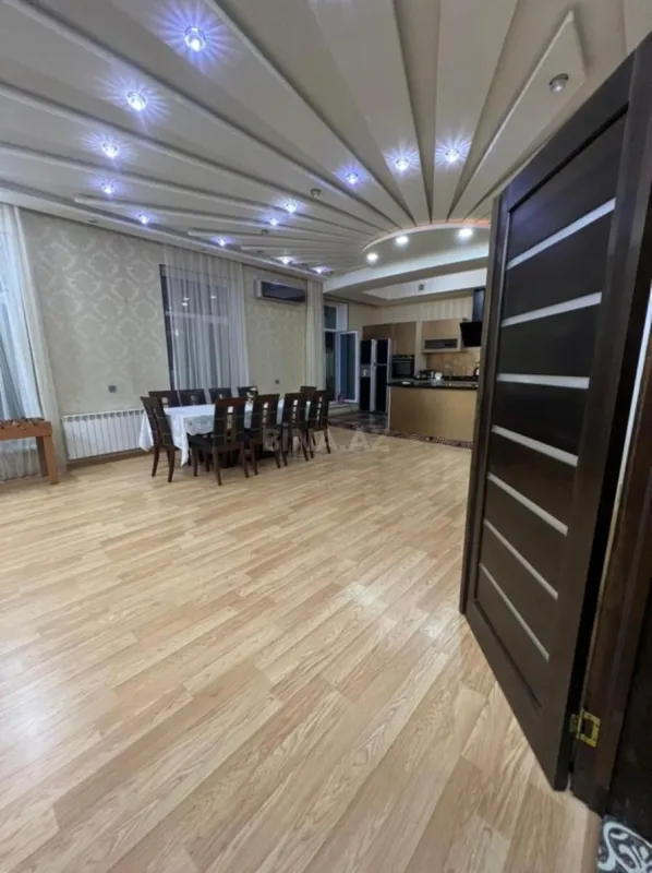 Kirayə verilir 5 otaqlı həyət evi 224 m²