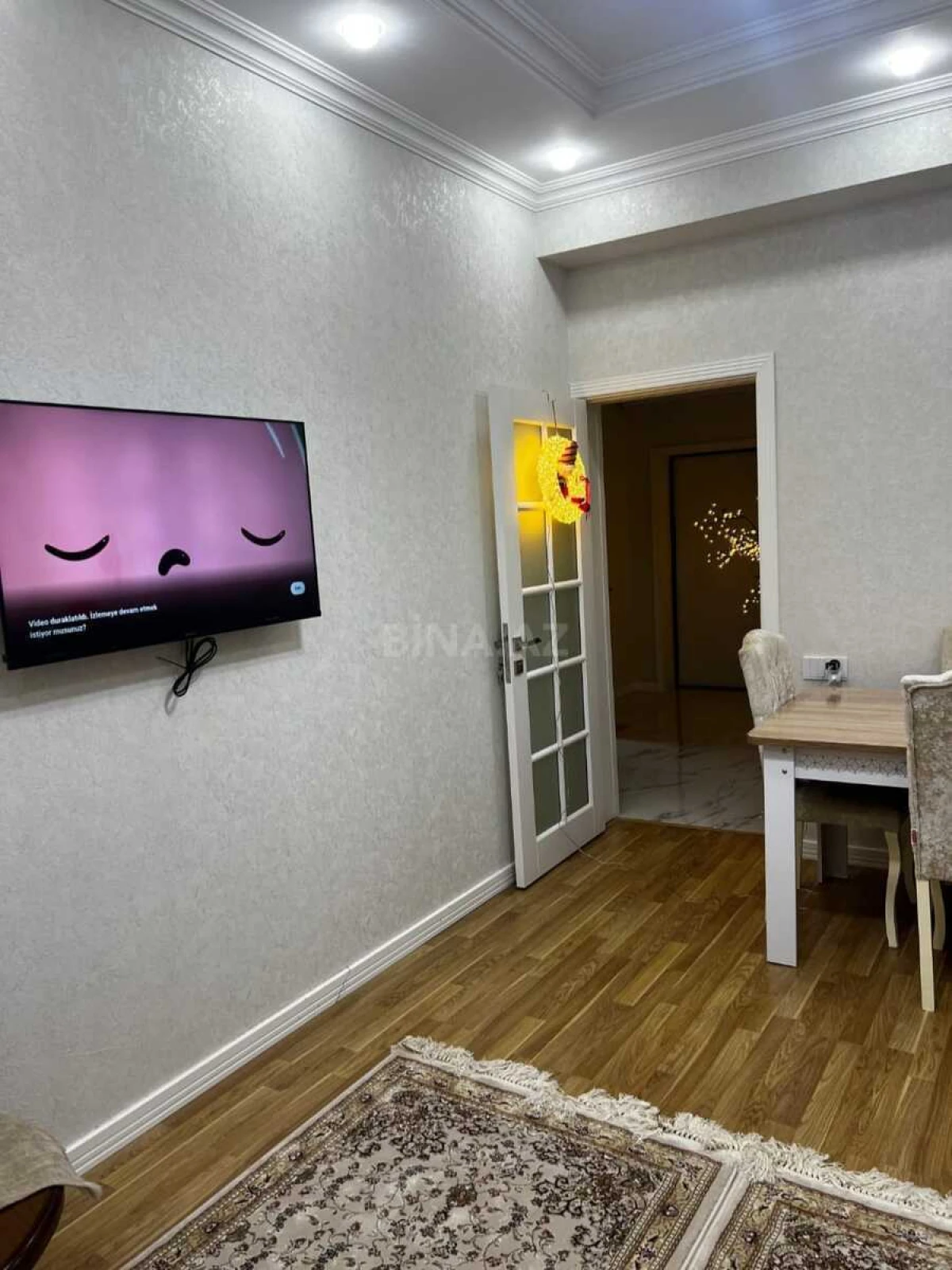 Satılır 2 otaqlı mənzil 62 m²