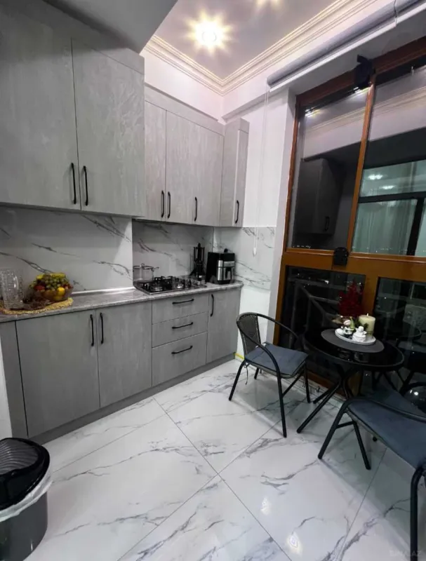 Satılır 2 otaqlı mənzil 62 m²