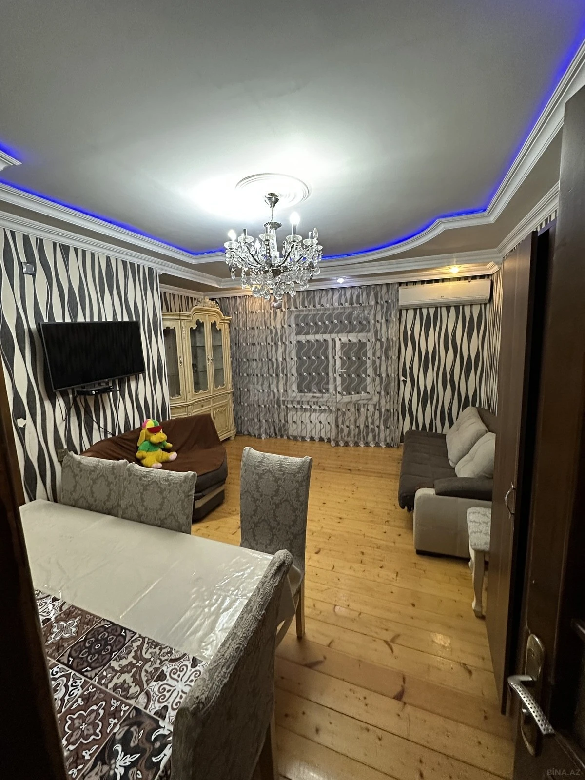 Satılır 2 otaqlı mənzil 51 m²