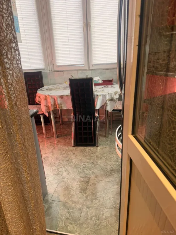 Kirayə verilir 2 otaqlı mənzil 65 m²