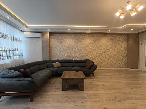 Kirayə verilir 3 otaqlı mənzil 170 m²