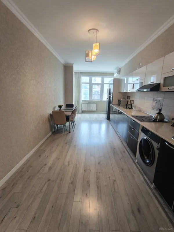 Kirayə verilir 3 otaqlı mənzil 170 m²