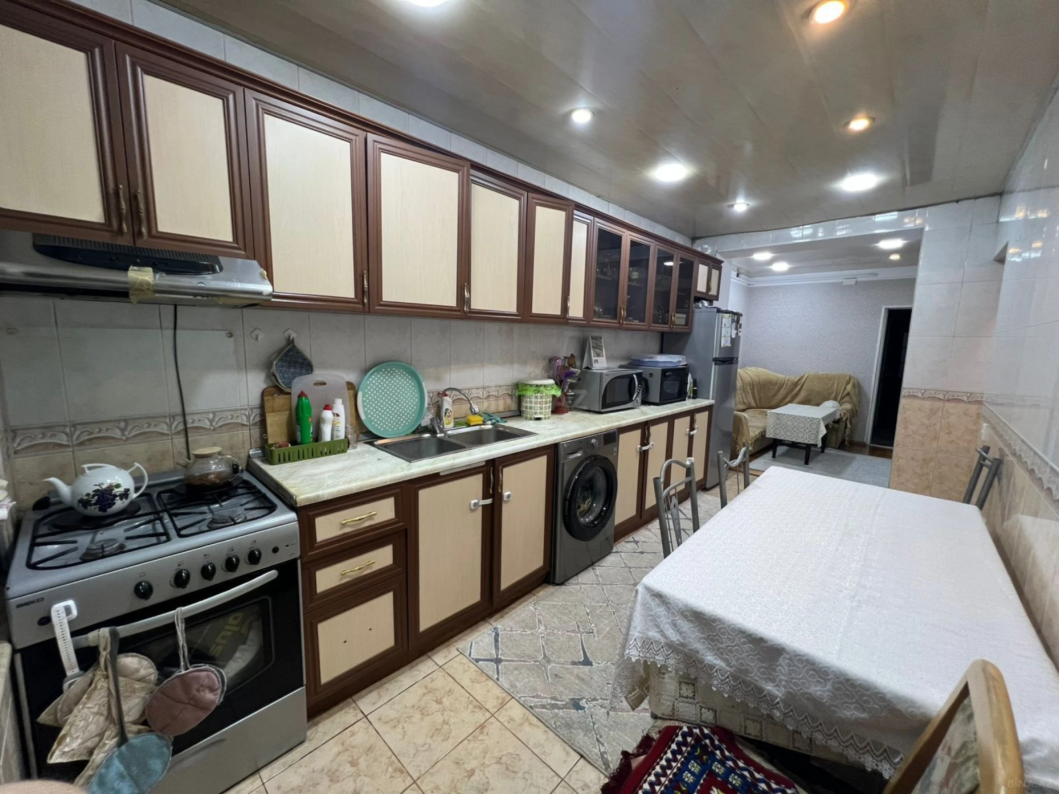 Satılır 3 otaqlı mənzil 101 m²
