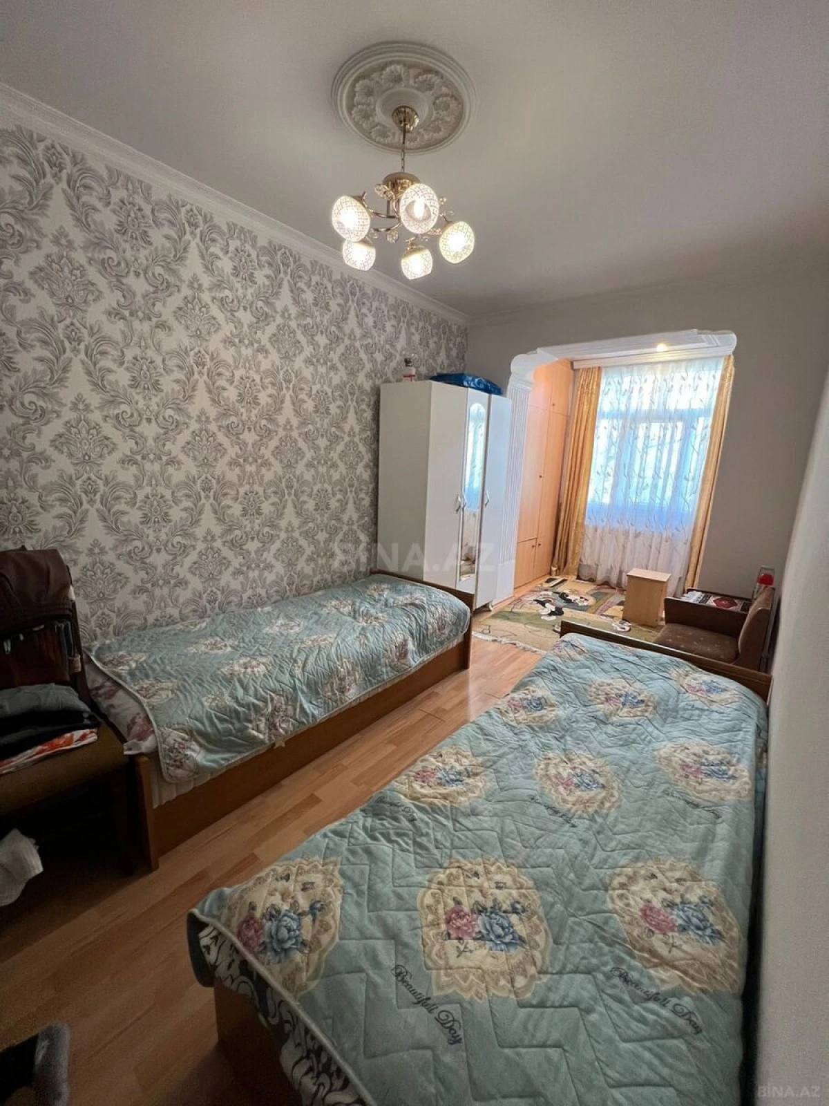 Satılır 3 otaqlı mənzil 101 m²