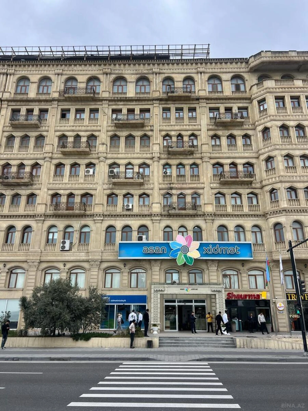 Satılır obyekt 223 m²