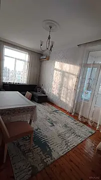 Satılır 2 otaqlı mənzil 53 m²