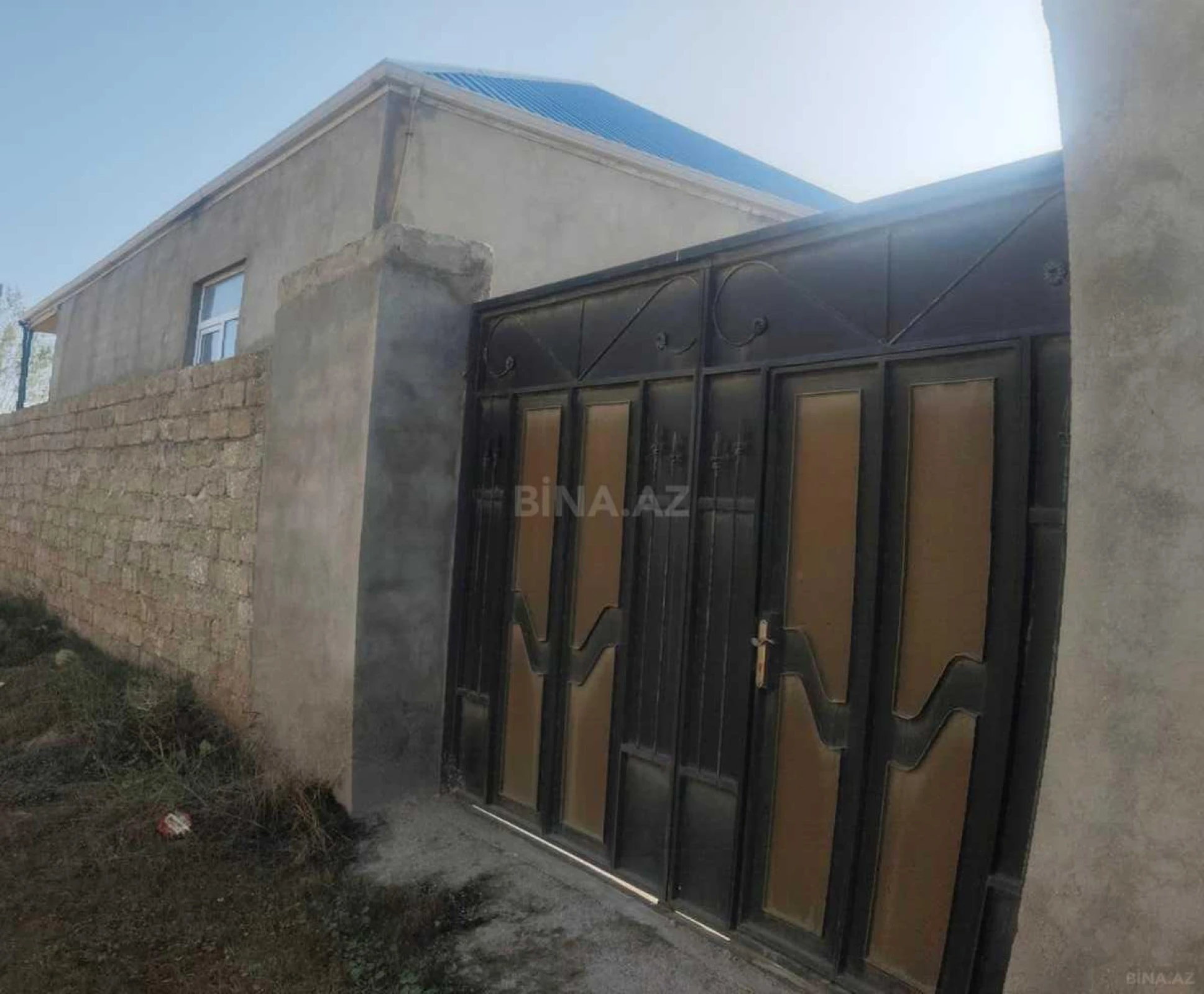 Satılır 4 otaqlı həyət evi 140 m²