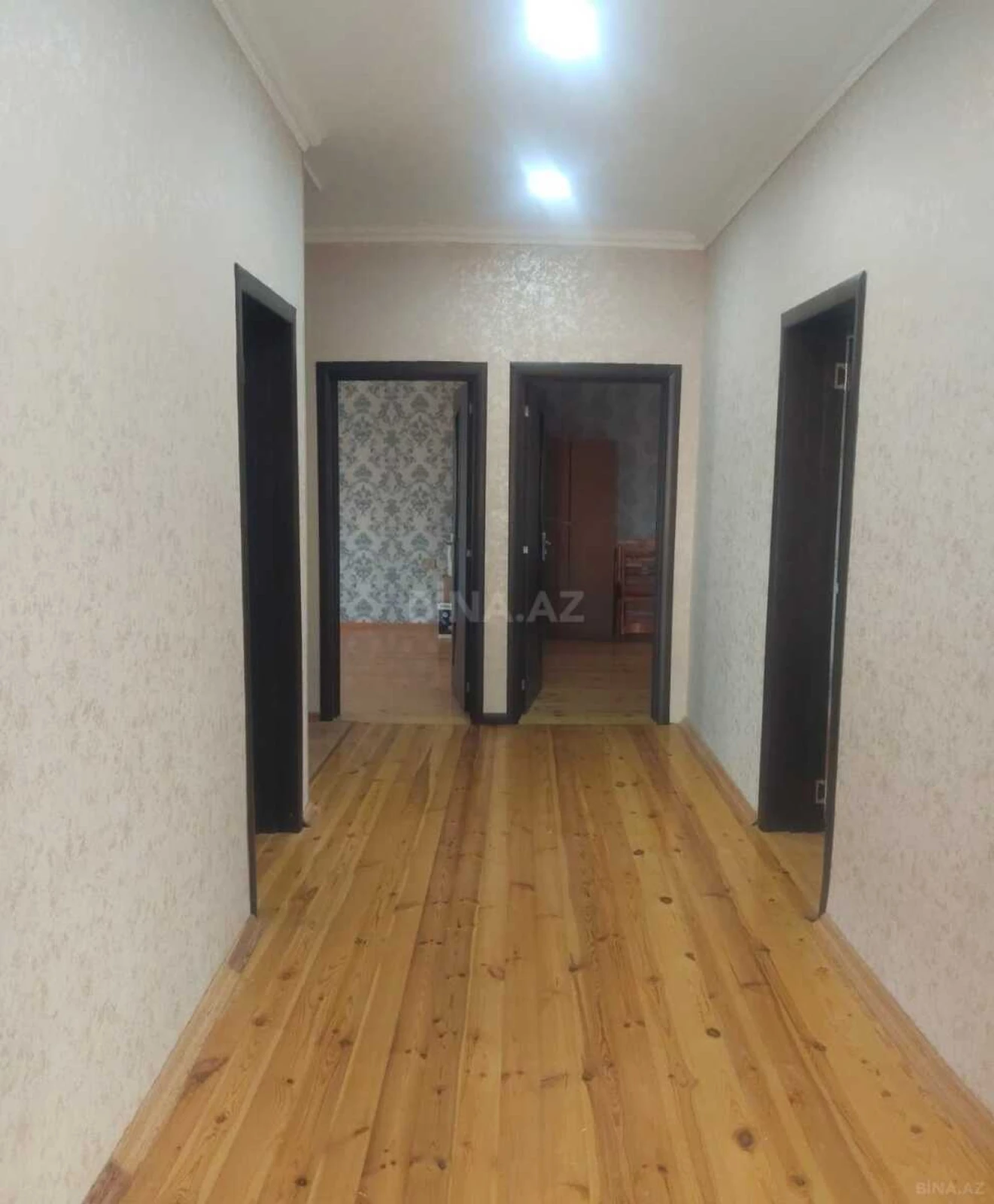 Satılır 4 otaqlı həyət evi 140 m²