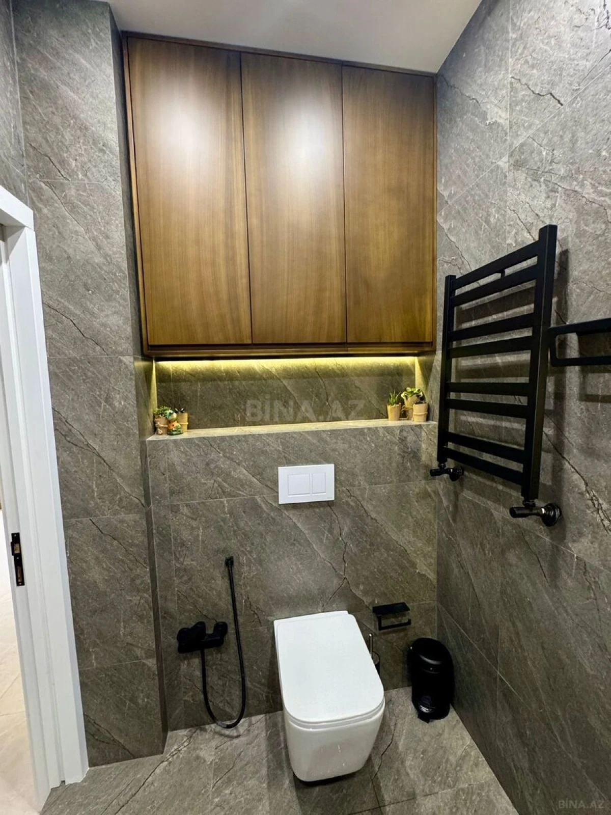 Kirayə verilir 3 otaqlı mənzil 100 m²
