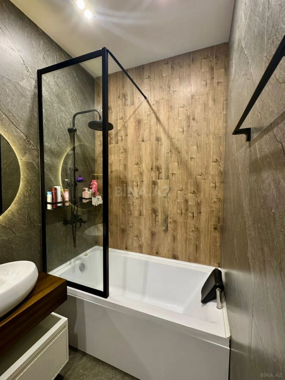 Kirayə verilir 3 otaqlı mənzil 100 m²