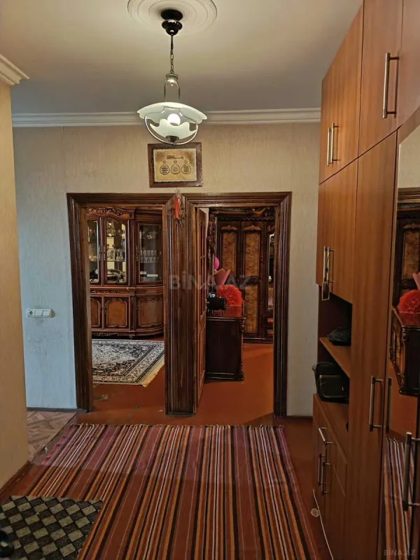Satılır 4 otaqlı mənzil 87 m²