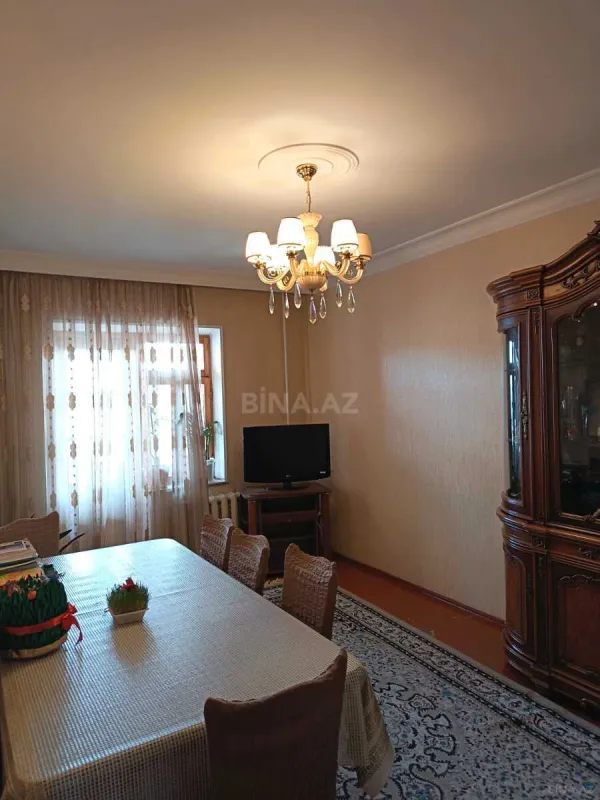 Satılır 4 otaqlı mənzil 87 m²