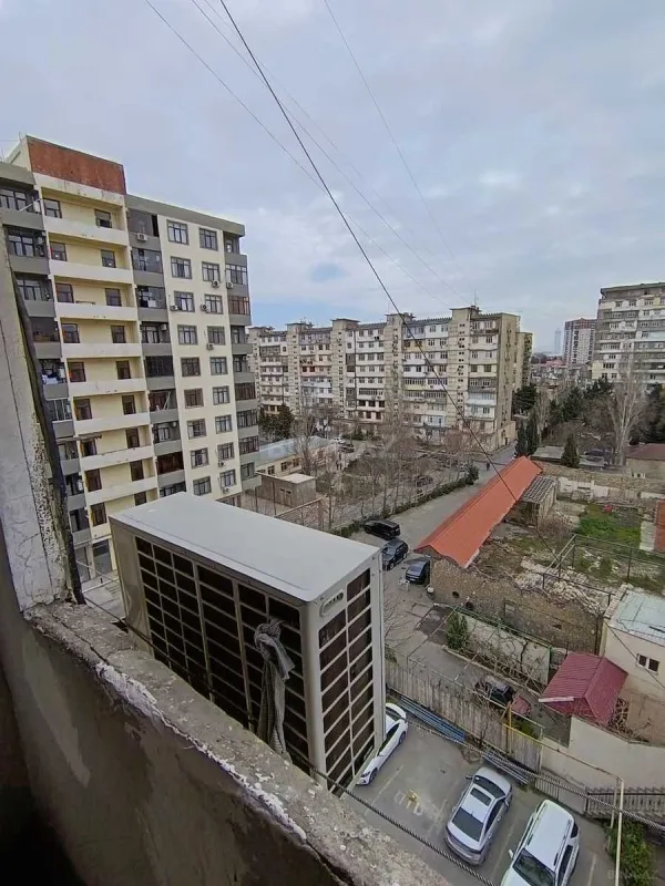 Satılır 4 otaqlı mənzil 87 m²