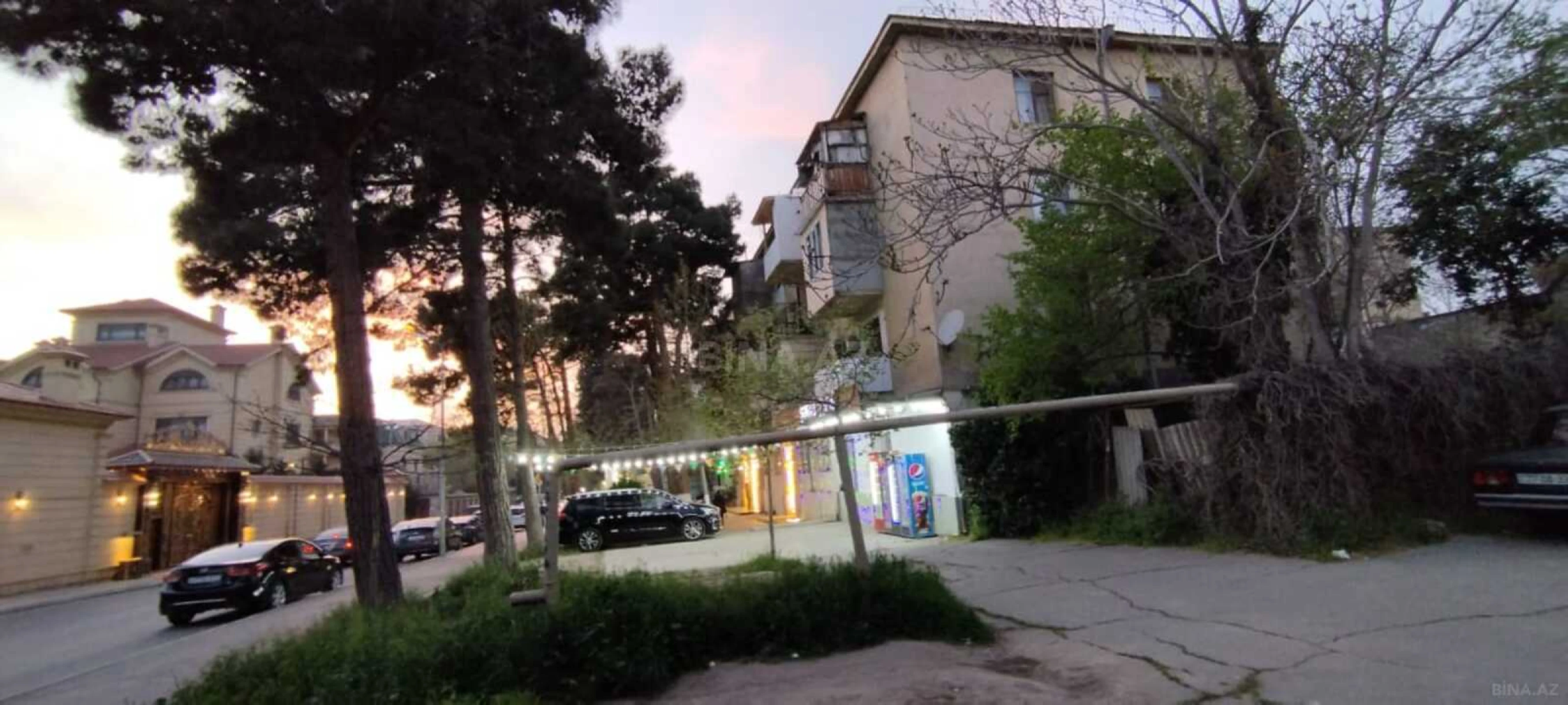 Satılır 2 otaqlı mənzil 45 m²
