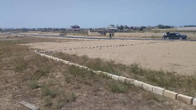 Satılır torpaq sahəsi 25 m²