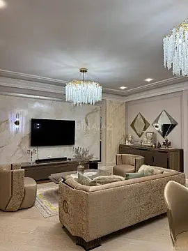 Satılır 5 otaqlı mənzil 300 m²