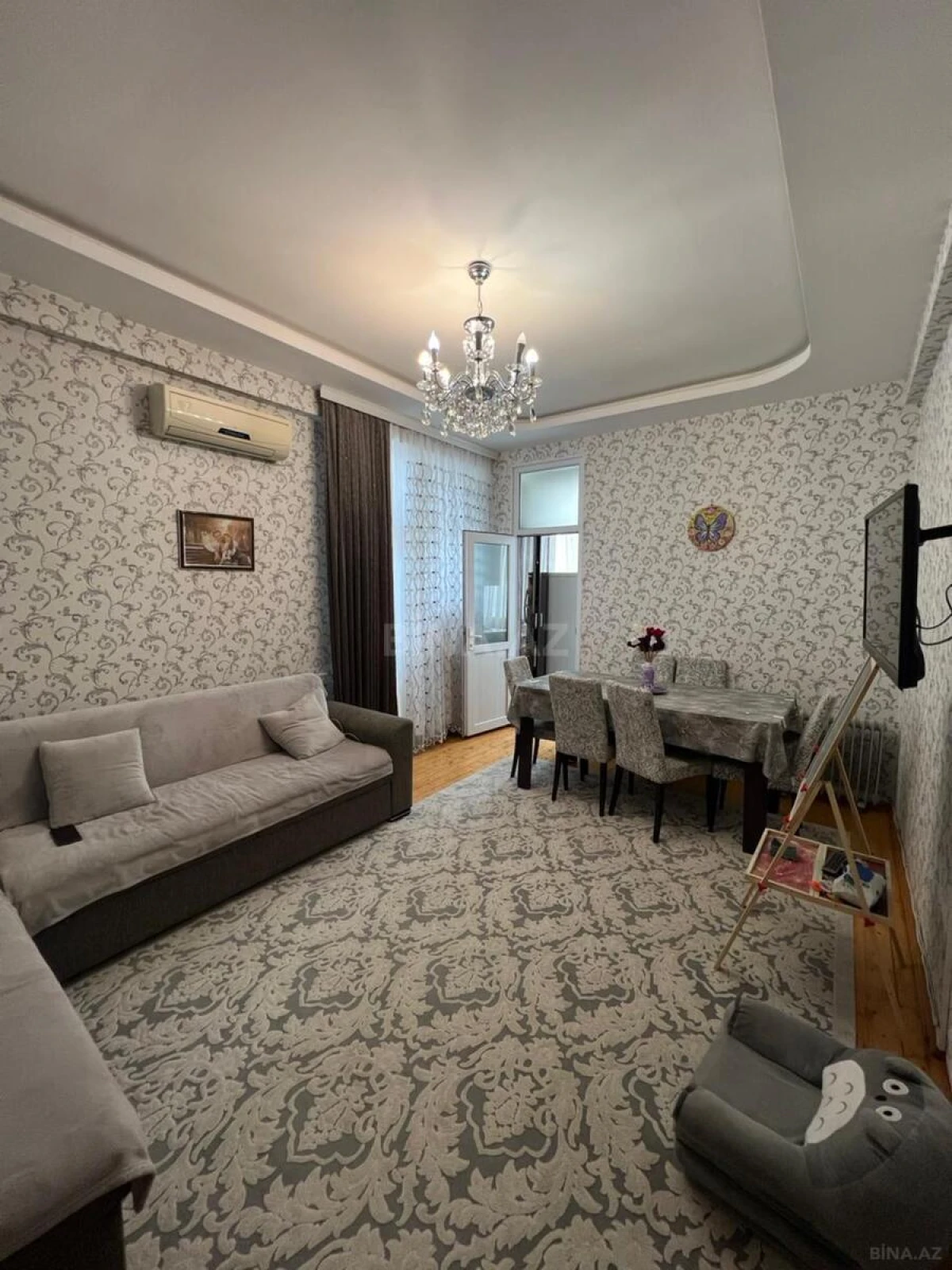 Satılır 2 otaqlı mənzil 65 m²