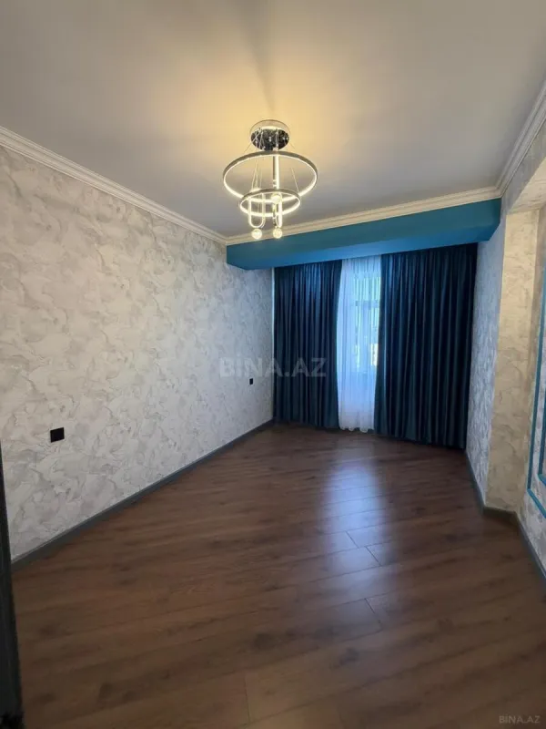 Satılır 3 otaqlı mənzil 93 m²