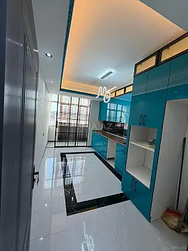 Satılır 3 otaqlı mənzil 93 m²