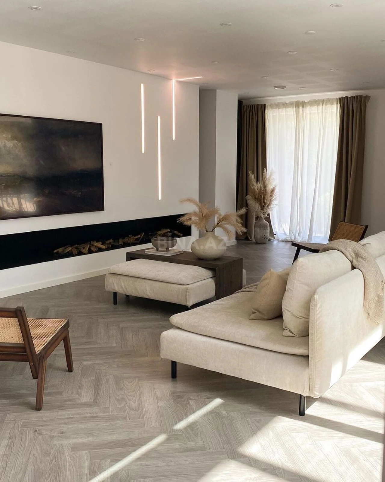 Kirayə verilir 2 otaqlı mənzil 125 m²