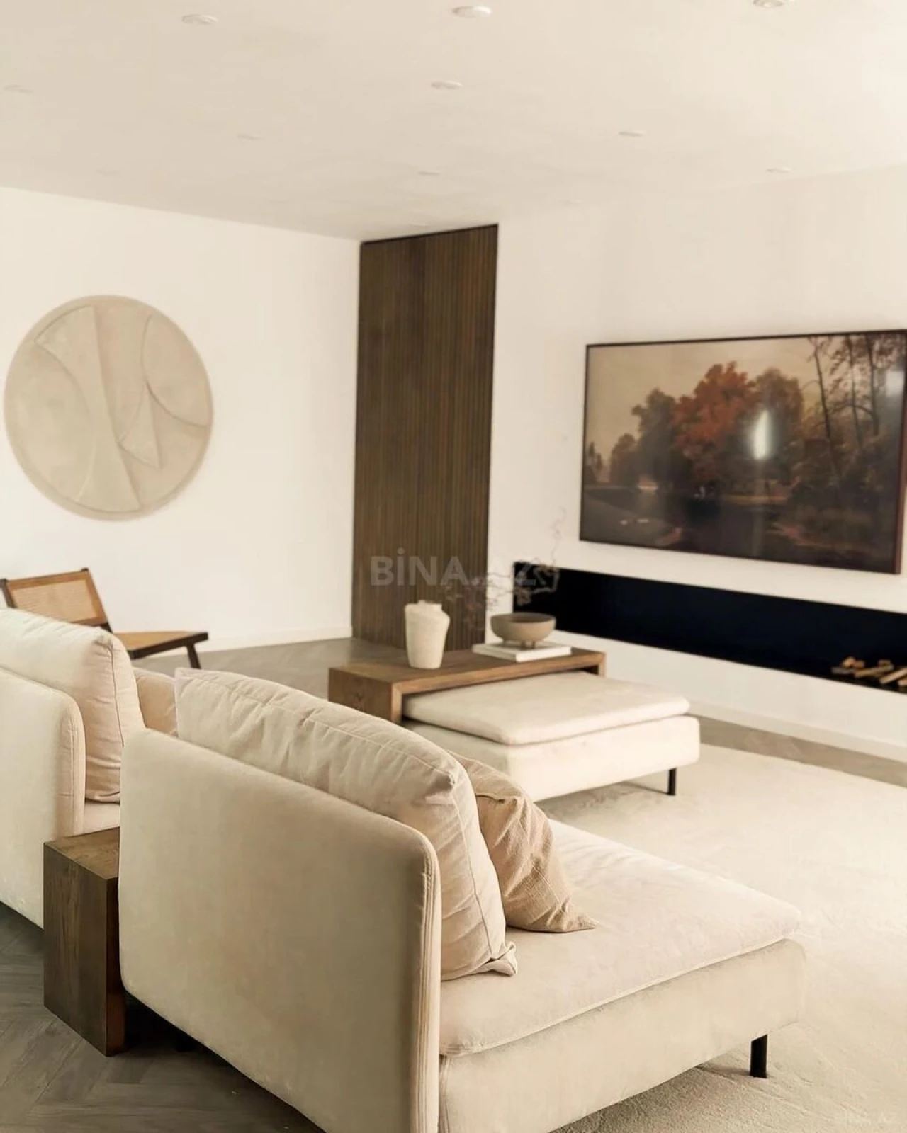 Kirayə verilir 2 otaqlı mənzil 125 m²