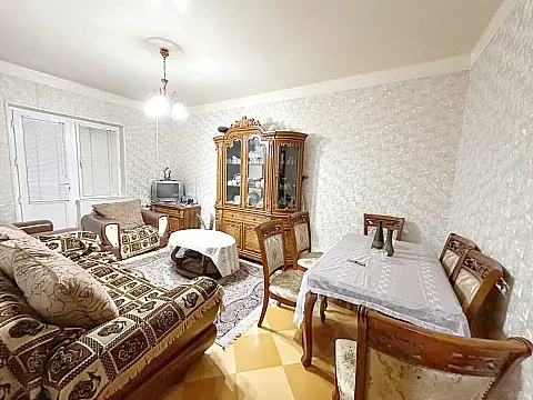 Satılır 3 otaqlı mənzil 90 m²