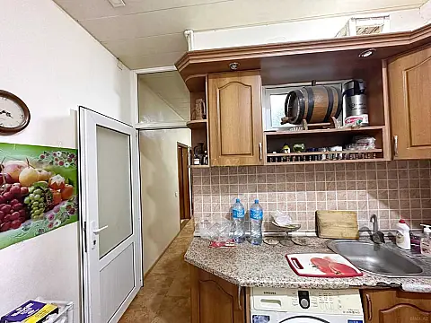 Satılır 3 otaqlı mənzil 90 m²