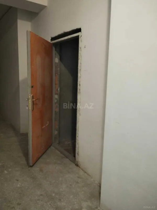 Satılır 2 otaqlı mənzil 82.8 m²