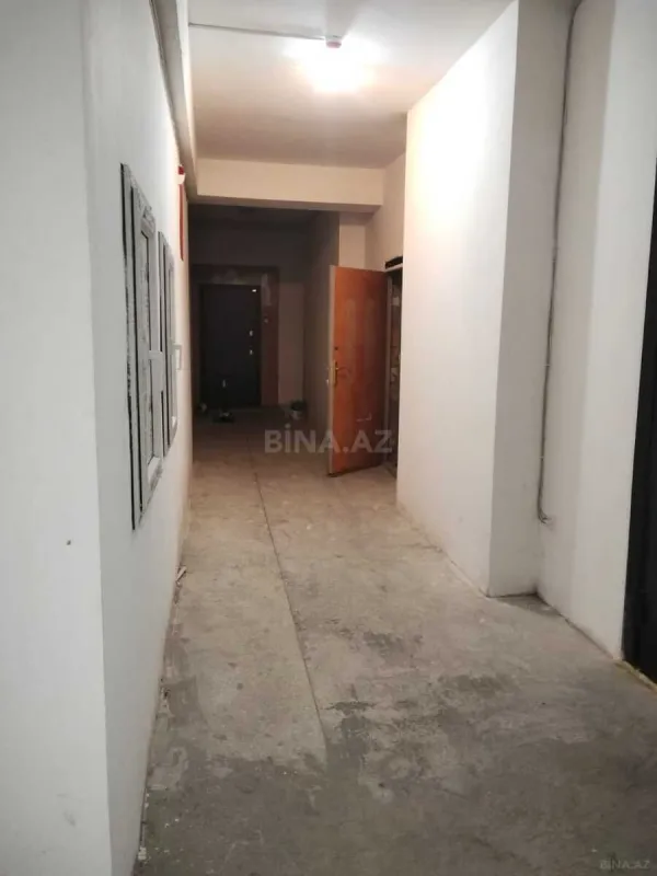 Satılır 2 otaqlı mənzil 82.8 m²
